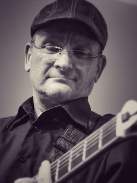 Gitarrist Andreas Schönfeldt